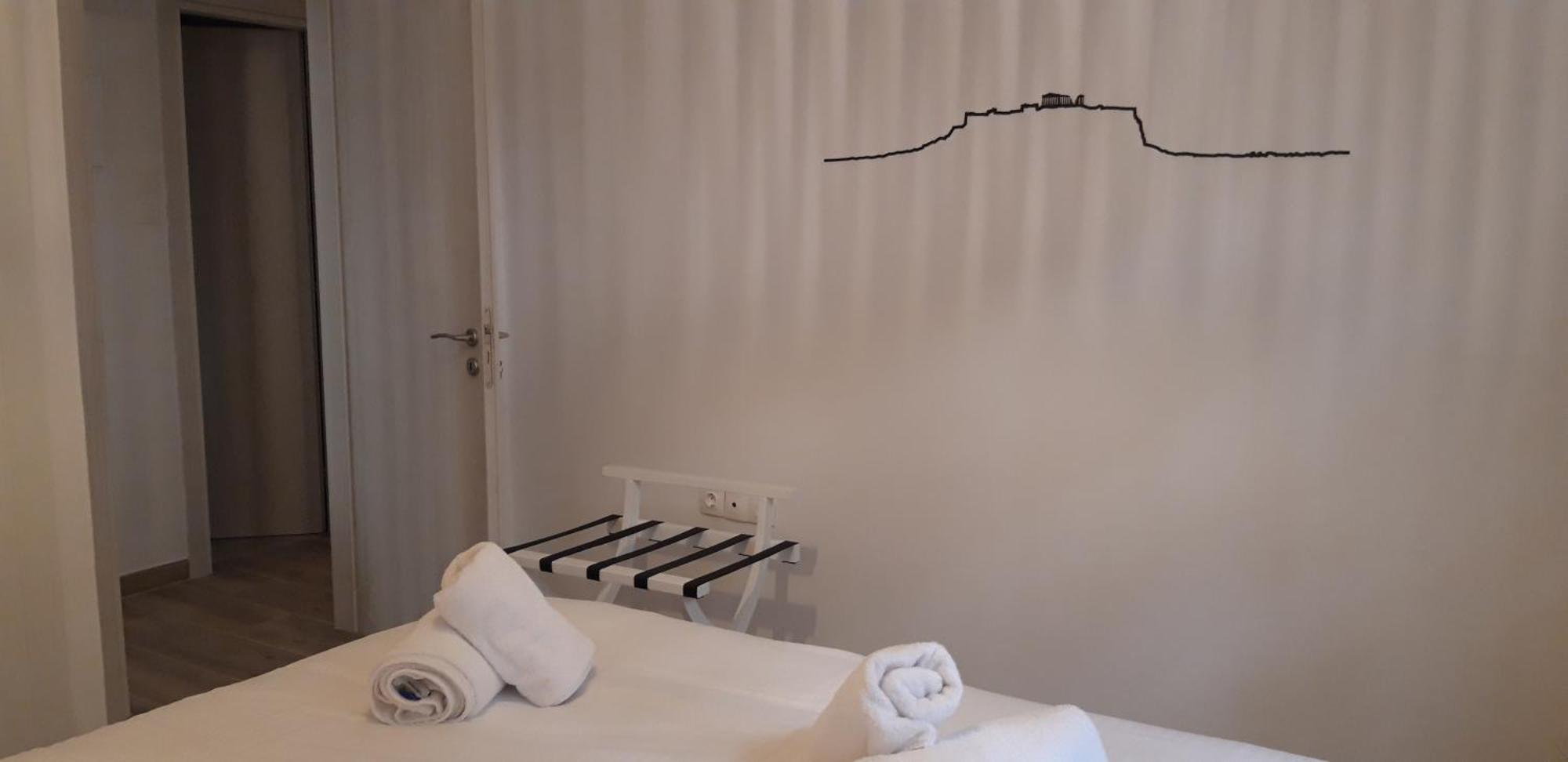 "Under The Olive Tree"- Beautiful Apartment In The Heart Of Athens Atenas Exterior foto